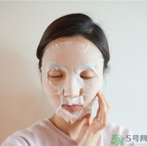 桃淑屋水光面膜和jayjun水光面膜哪個(gè)好？