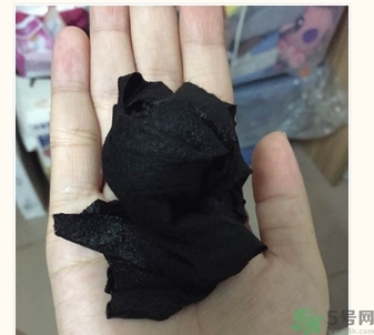 膜法世家黑面膜怎么樣？膜法世家水光黑面膜好用嗎？