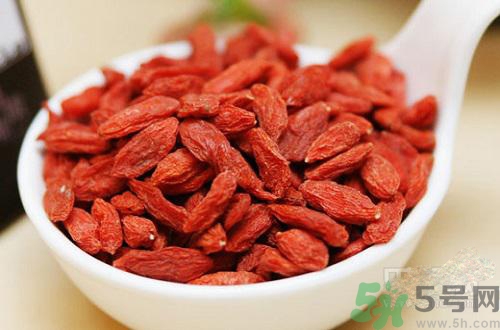枸杞發(fā)黑能吃嗎？枸杞發(fā)黑是怎么回事？
