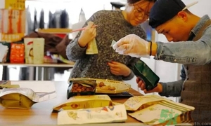 三只松鼠和百草味哪個(gè)好？三只松鼠和百草味哪個(gè)好吃？