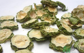 苦瓜干泡水喝可以減肥嗎？苦瓜干泡水功效