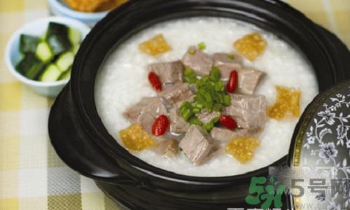 枸杞和什么一起煮粥比較好？枸杞怎么煮粥？