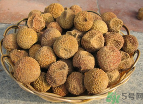 干桂圓吃多了會(huì)怎樣？干桂圓吃多了會(huì)胖嗎？