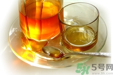 早晨空腹喝蜂蜜水好嗎？蜂蜜水什么時候喝好？