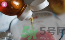 石榴水弄衣服上怎么洗？石榴汁怎么清洗？