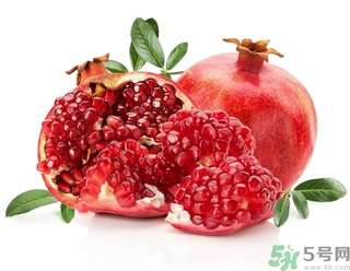 石榴里面白色的能吃嗎？石榴里面的籽可以吃嗎？