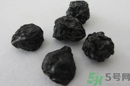 如何鑒別真假黑枸杞？黑枸杞價格多少？