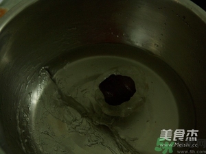 水晶月餅用的什么粉？水晶月餅的做法及配方