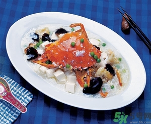 蘋果和螃蟹能一起吃嗎？吃螃蟹不能吃什么水果和食物？