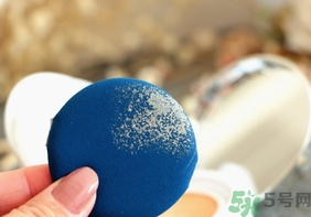 菲詩(shī)小鋪水光無瑕氣墊修顏乳真假 菲詩(shī)小鋪氣墊cc真假鑒