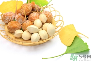 白果什么時(shí)候成熟？沒熟的白果能不能吃？