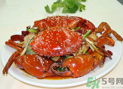 吃螃蟹胃疼是什么原因？吃螃蟹胃疼怎么辦？