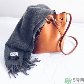 Mansur Gavriel水桶包價(jià)格多少錢？Mansur Gavriel水桶包尺寸大小