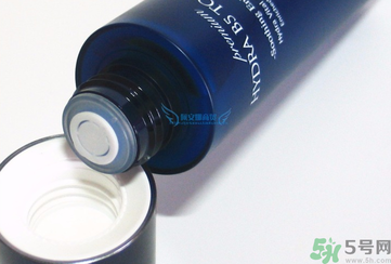 ahc水乳孕婦可以用嗎？ahc b5玻尿酸水乳適合孕婦嗎？