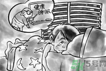 睡覺磨牙缺什么？睡覺磨牙暗示什么？
