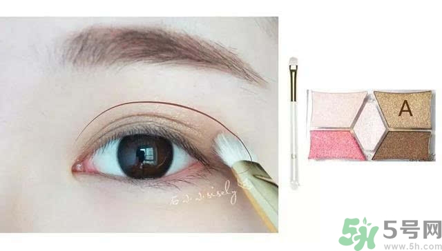 iu李智恩桃花妝怎么化？iu李智恩桃花妝怎么打造？