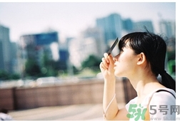 女性頭暈?zāi)垦Ｔ趺椿厥拢颗灶^暈?zāi)垦Ｔ趺崔k？