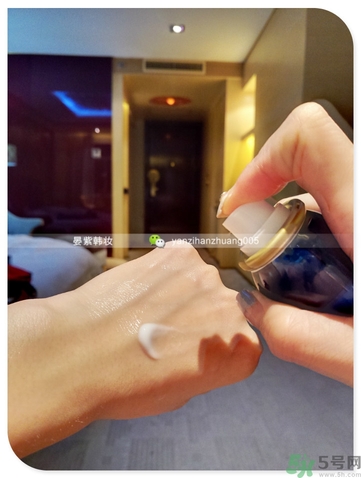 ahc玻尿酸噴霧怎么用？ahc b5玻尿酸噴霧使用方法