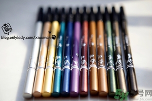 solone眼線筆怎么削？怎么推出來(lái)？