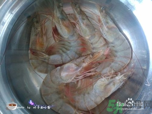 活蝦怎么處理干凈蝦線？活蝦怎么去蝦線？