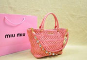 miumiu是哪個(gè)國(guó)家的牌子？miumiu是prada旗下的嗎？