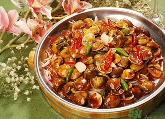 活蛤蜊可以帶上飛機(jī)嗎？活蛤蜊可以托運(yùn)嗎？