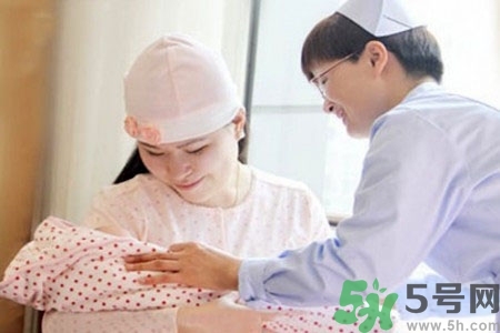 秋天怎么坐月子？秋天坐月子需要注意什么？