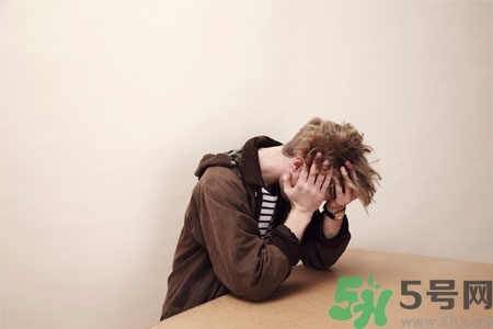 抑郁癥不能吃哪些食物？抑郁癥飲食要注意什么？