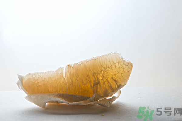 柚子可以泡水喝嗎？柚子泡水喝有什么好處？