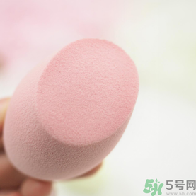 葫蘆海綿粉撲怎么用？葫蘆粉撲使用方法