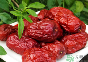 灰棗和紅棗哪種營(yíng)養(yǎng)高？灰棗和紅棗的區(qū)別