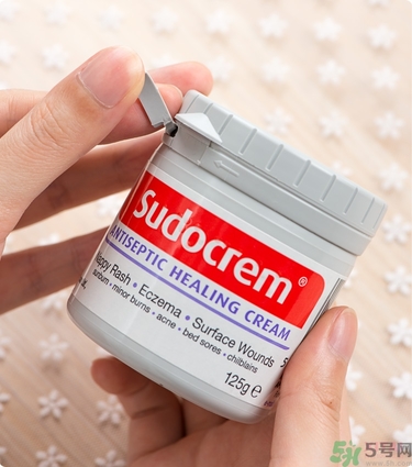 Sudocrem屁屁霜怎么用？sudocrem屁屁霜初生寶寶能用嗎？