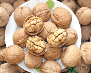 紙皮核桃和普通核桃哪個(gè)好？紙皮核桃和普通的核桃有什么區(qū)別？
