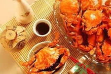 螃蟹吃了身上發(fā)紅怎么回事？螃蟹吃了長紅點(diǎn)怎么辦？