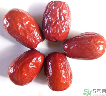 新鮮紅棗怎么曬干？鮮棗怎么做成棗干？