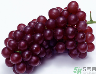 鮮棗和葡萄能一起吃嗎？鮮棗和葡萄一起吃會(huì)怎么樣？