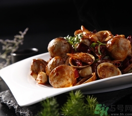 蜆子黑色東西是什么？蜆子肉里面黑色的東西能吃嗎？