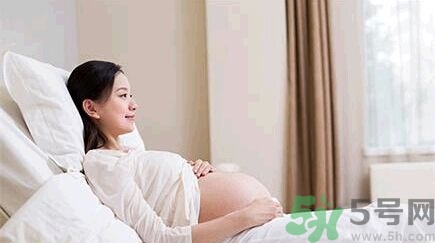 臨產(chǎn)有什么預兆？臨產(chǎn)怎么樣緩解疼痛？