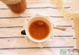 秋梨膏小孩能不能喝？秋梨膏寶寶能吃嗎？
