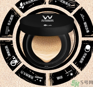 w.lab雪花氣墊黑色款怎么樣？w.lab雪花氣墊黑色和白色區(qū)別？