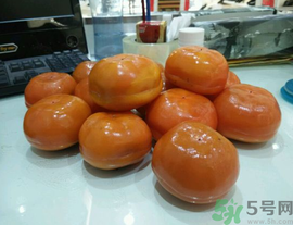 硬柿子和軟柿子的區(qū)別？硬柿子怎么變軟？
