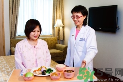 產(chǎn)后如何恢復(fù)身材？產(chǎn)后如何坐月子？