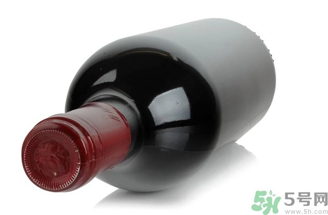 葡萄酒不能和什么一起吃？葡萄酒和什么食物相克？