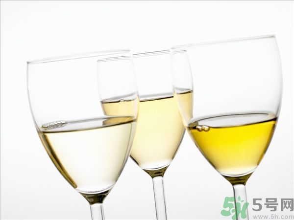 葡萄酒不能和什么一起吃？葡萄酒和什么食物相克？