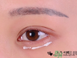 ahc黃金眼霜怎么用？ahc黃金眼霜使用方法