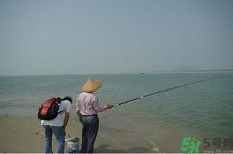 十月份可以釣魚(yú)嗎？十月份釣魚(yú)用什么餌料？