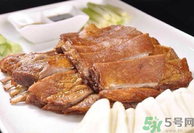 秋天可以吃羊肉嗎？秋天適合吃羊肉嗎？