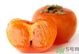 新鮮柿子皮可以吃嗎？吃了柿子皮怎么辦？