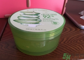 思親膚和自然樂園哪個(gè)好？skin food和自然樂園哪個(gè)好用？