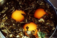 艾葉煮雞蛋有什么作用？痛經(jīng)能吃艾葉煮雞蛋嗎？